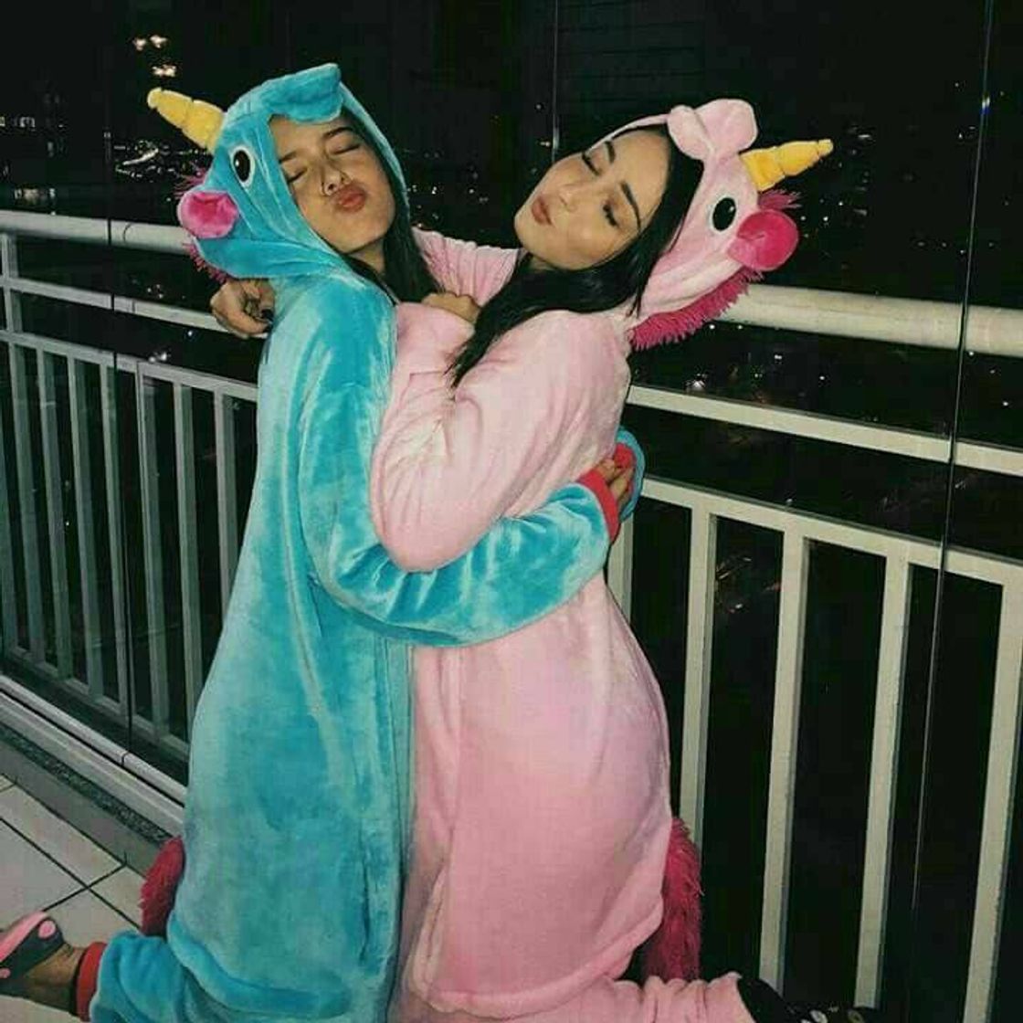 Moda BFF 💙🦄💖🦄