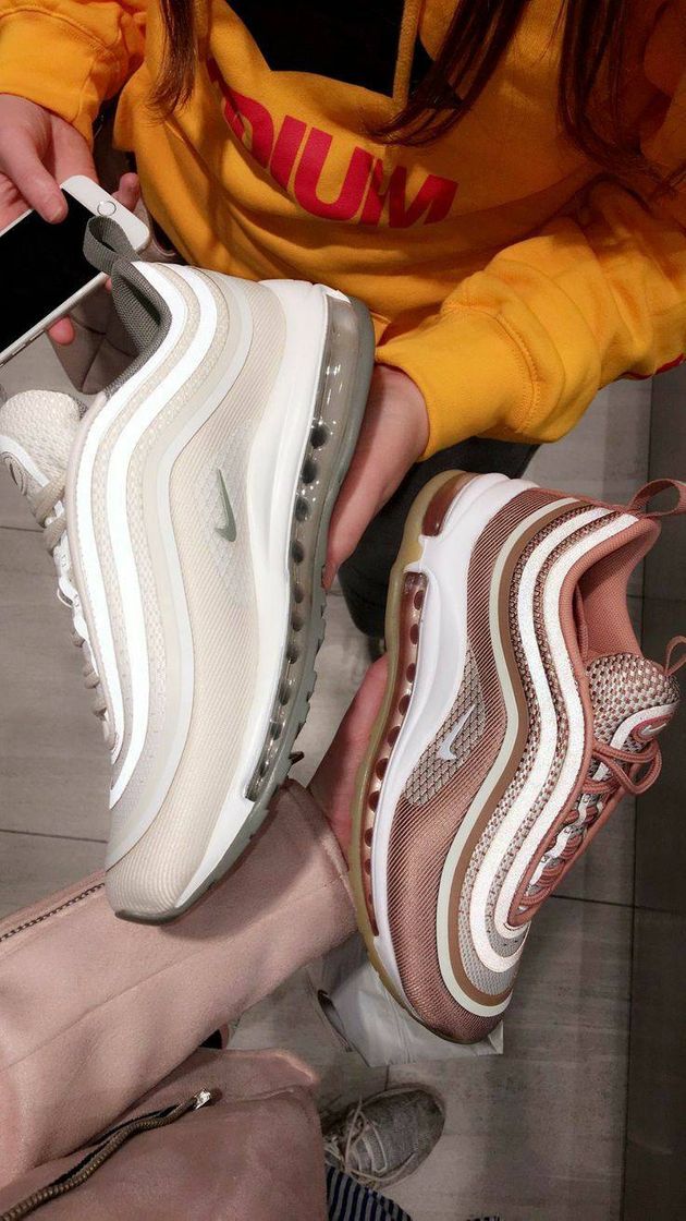 Social ✵𝑻𝒆𝒏𝒊𝒔 𝑨𝑴 97 𝑹𝒐𝒔𝒆 𝑮𝒐𝒍𝒅 𝒆 𝑩𝒓𝒂𝒏𝒄𝒐✵