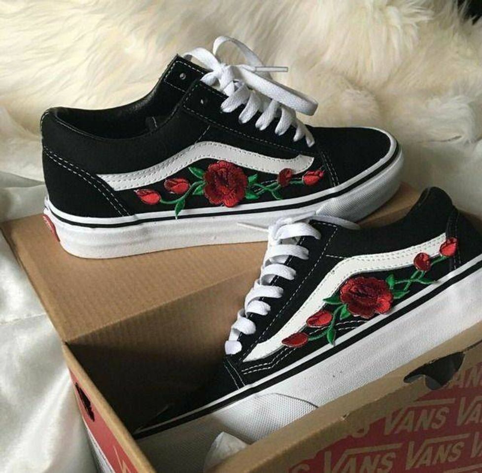 Fashion Tênis Vans com rosas