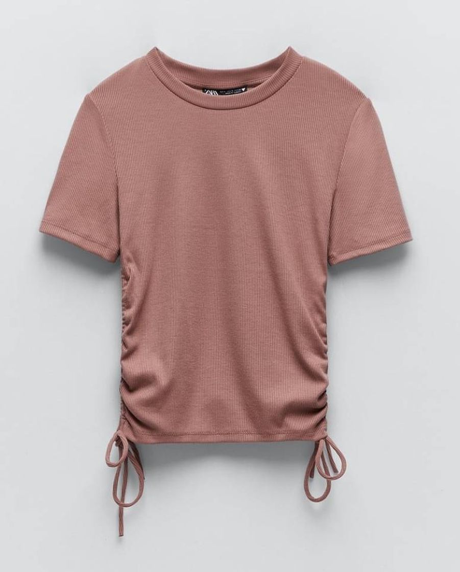 Moda Camiseta rib frunces rosa ZARA