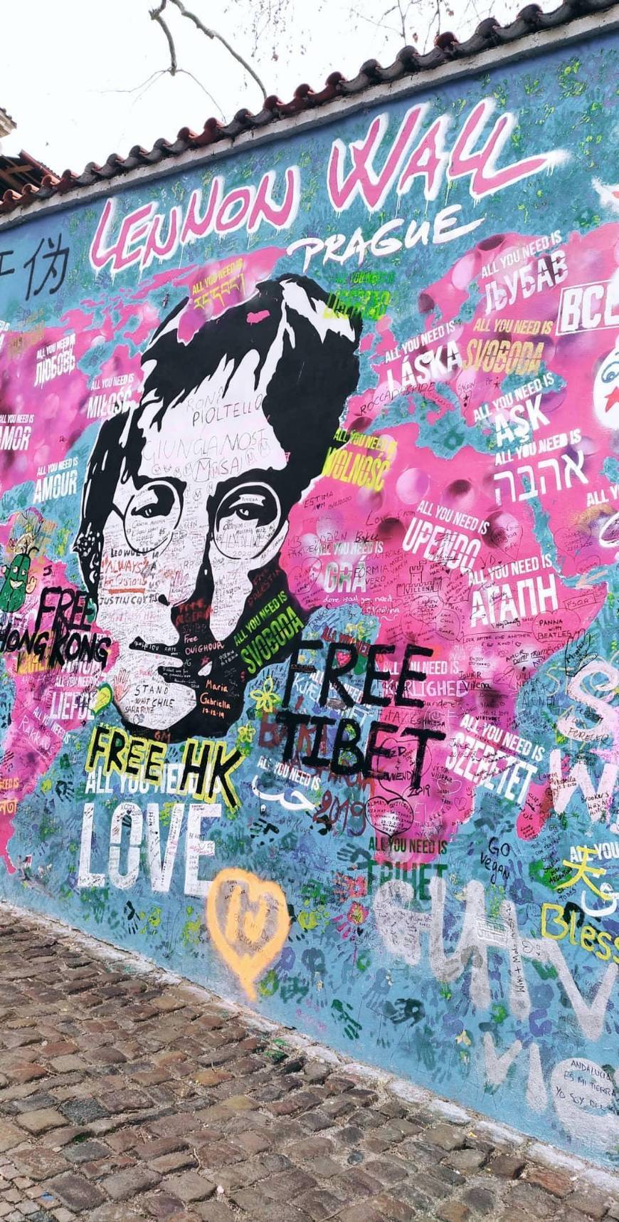 Place John Lennon Wall