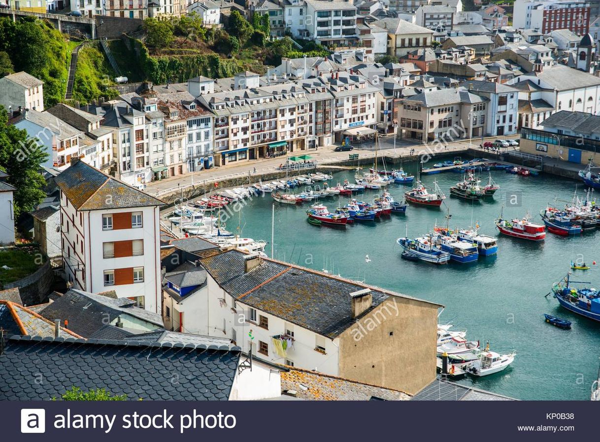 Place Luarca