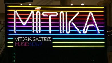 Place Mítika