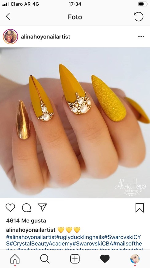 Moda Uñas doradas