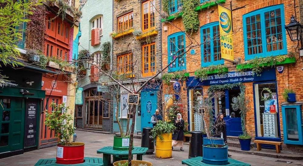 Lugar Neals Yard