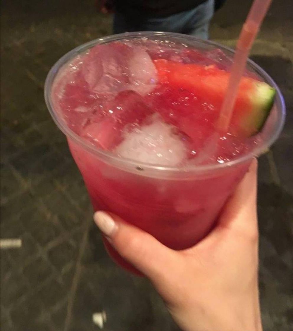 Place 100 Cocktelitos