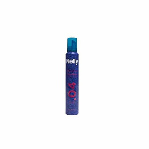 Social NELLY ESPUMA ULTRARIZOS FIJACIÓN FUERTE 250ML
