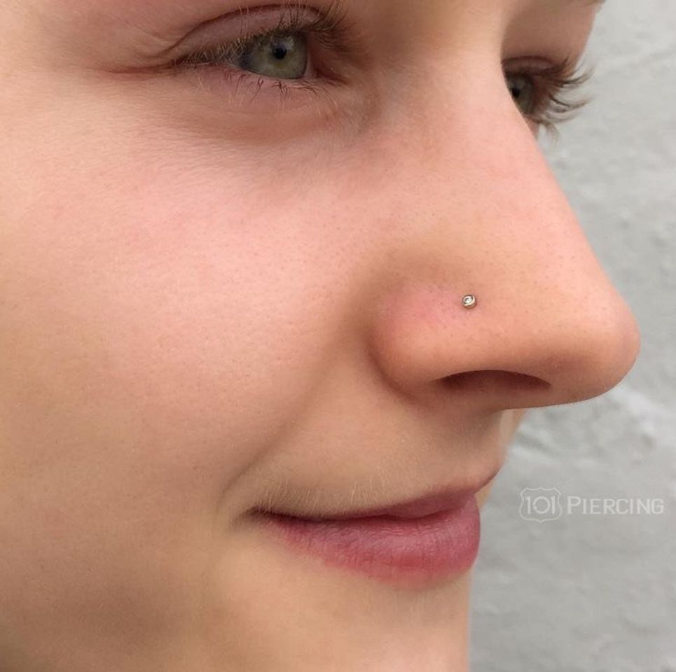 Moda Piercing no nariz 