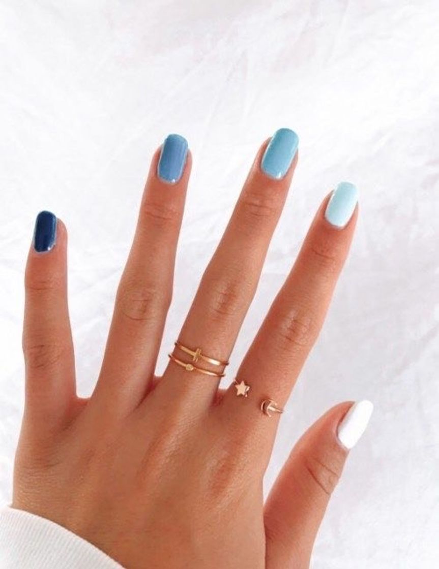 Moda Unhas azul 💙