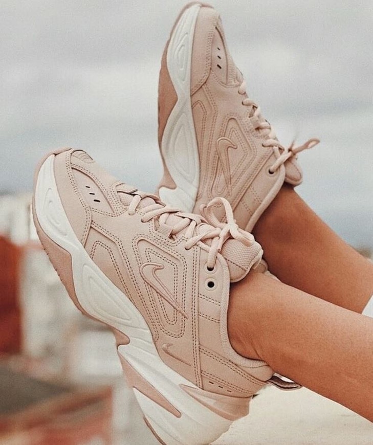 Moda Nike M2K tekno 