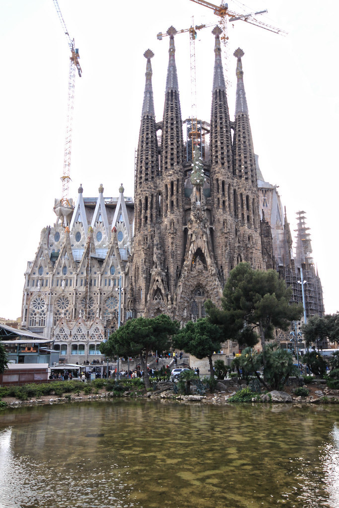 Moda Sagrada Família - Wikipedia