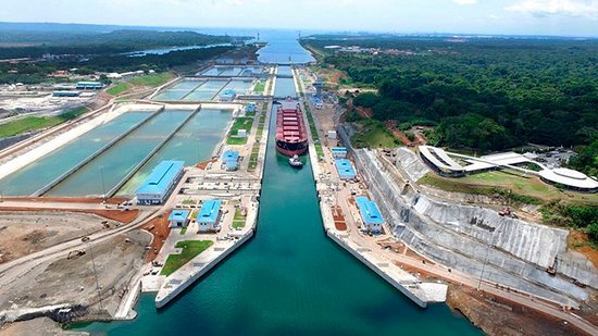 Lugar Canal de Panamá