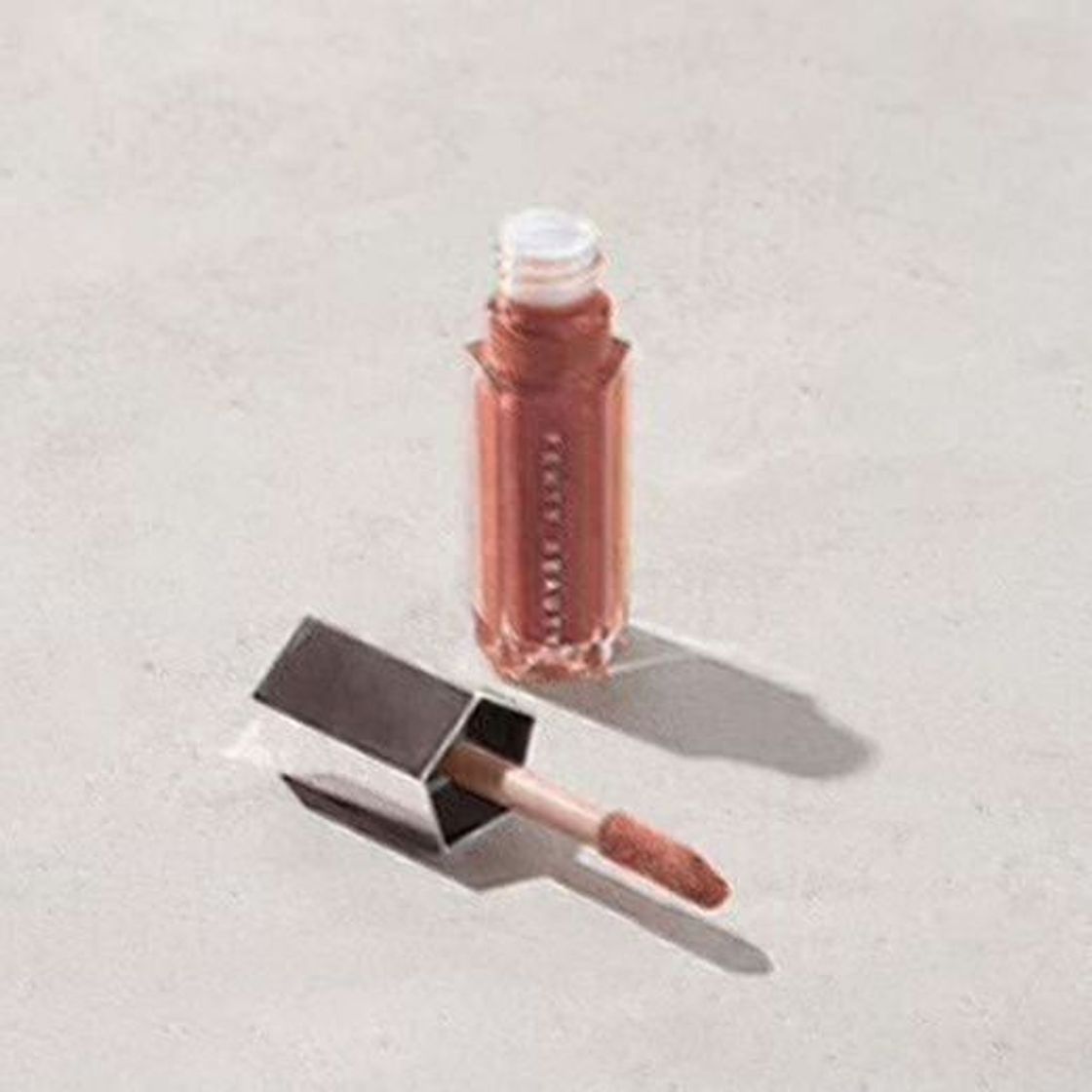 Social Fenty Beauty By Rihanna