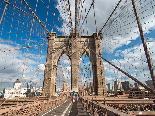 Place Brooklyn Bridge