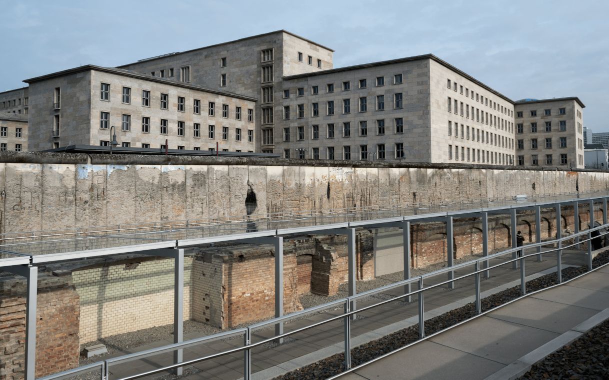 Place Topography of Terror