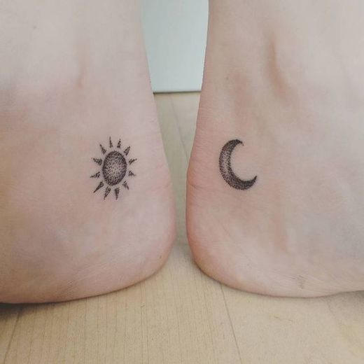 Sol y luna tatuaje