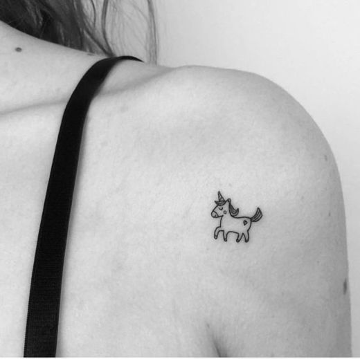 Tatuaje unicornio