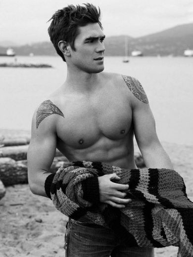 Kj Apa