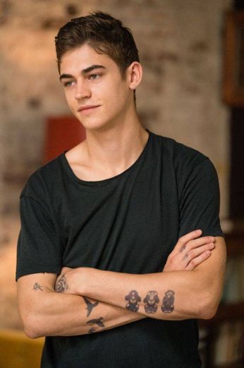 Hero Fiennes-Tiffin