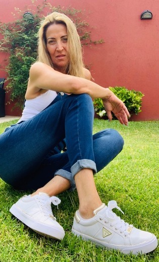 Social GUESS (@guess) • Instagram photos and videos