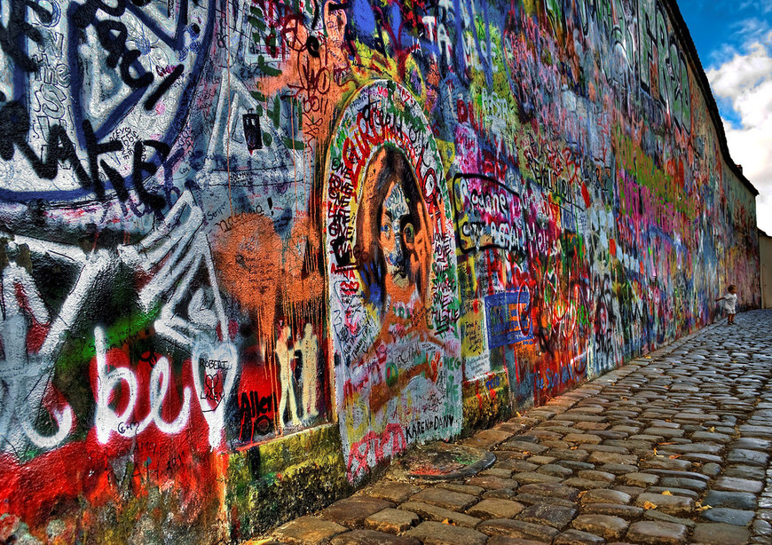 Place John Lennon Wall