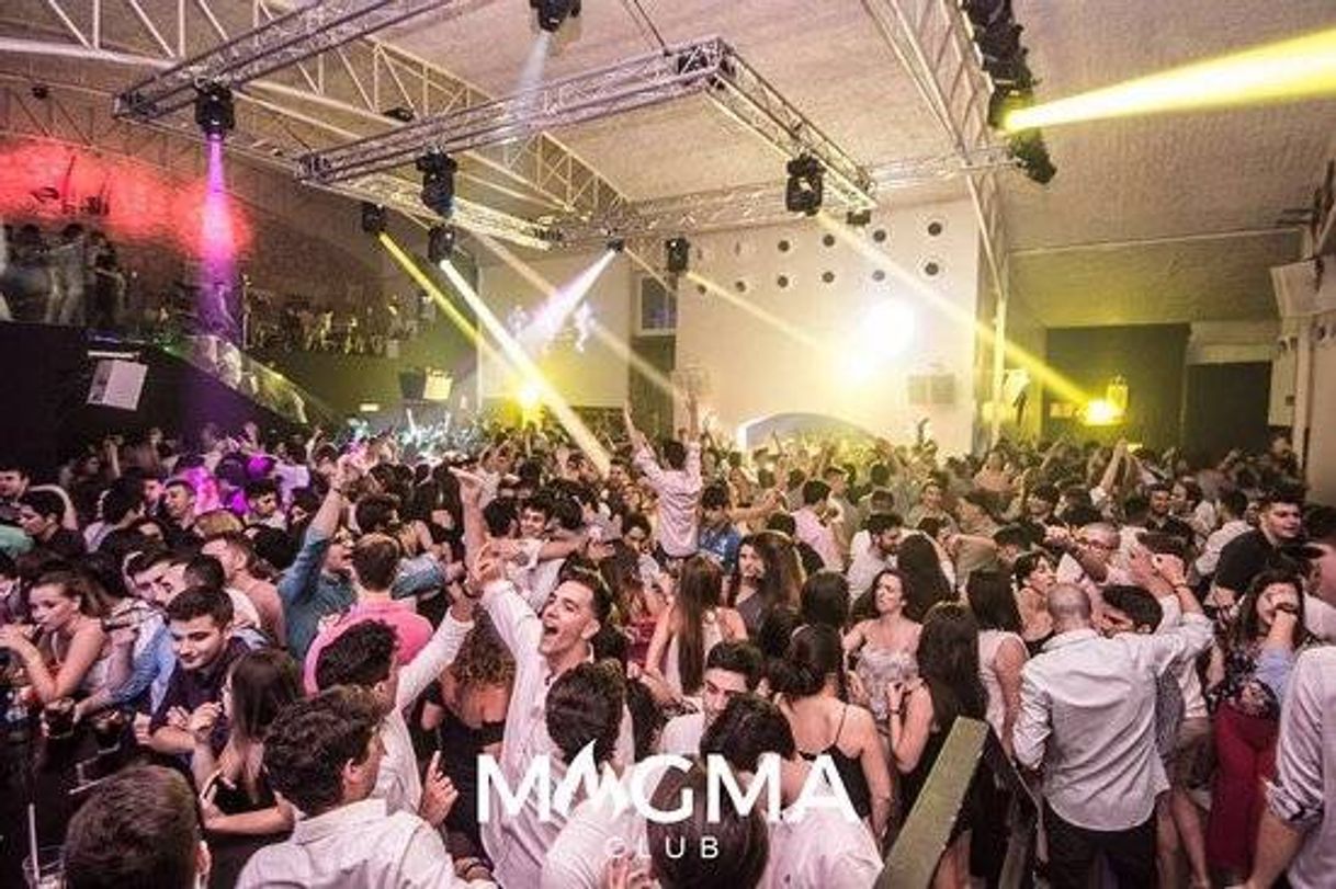 Moda Magma Club 