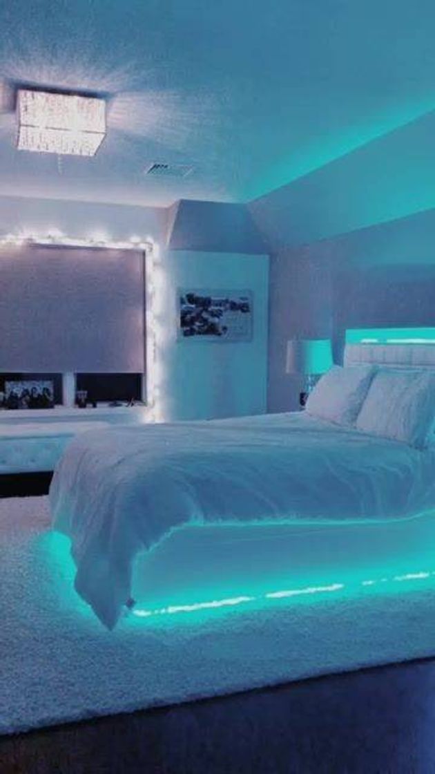 Moda Quarto com led em azul claro neon💙