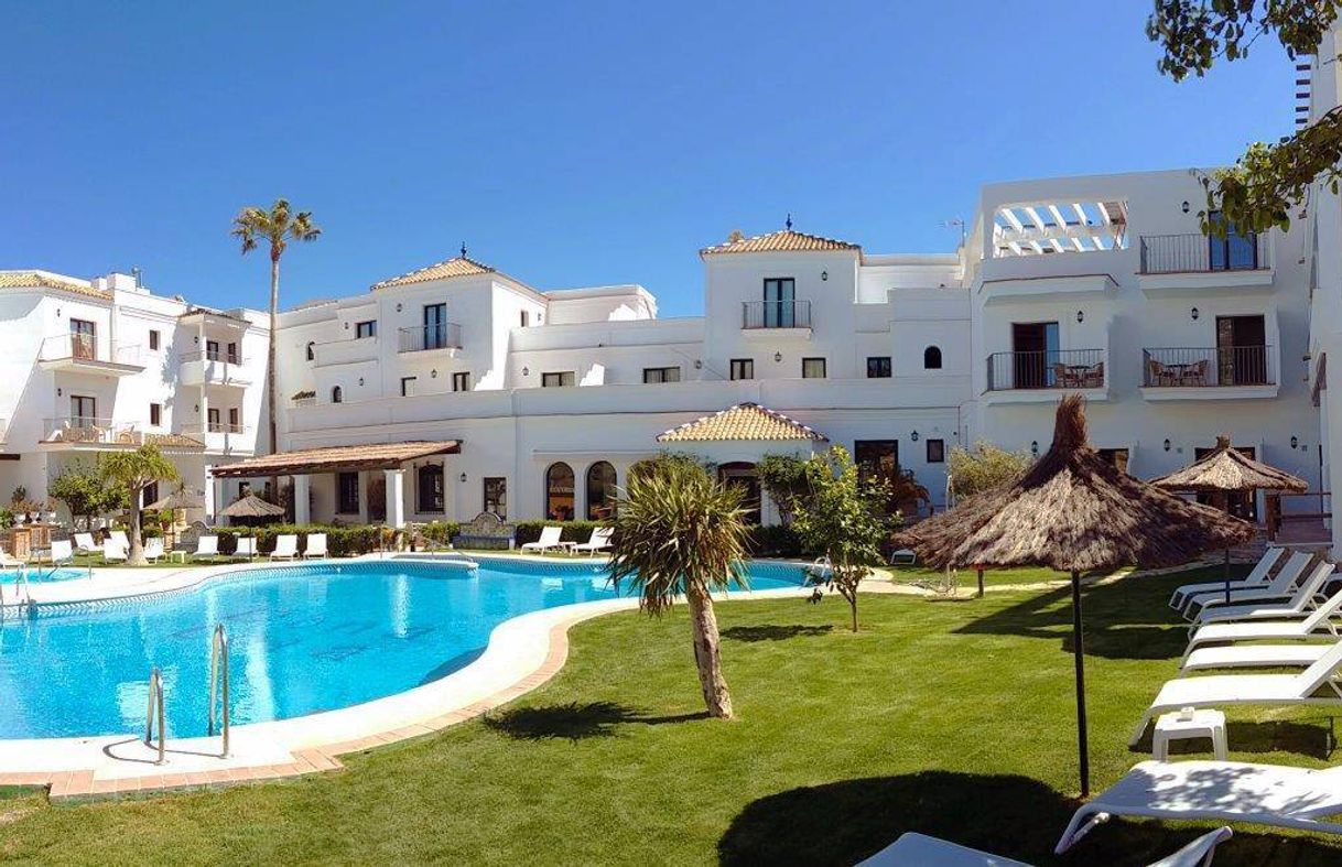 Lugar Hotel Doña Lola Zahara