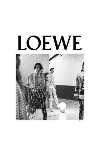 Social LOEWE official website – luxury clothes and accessories