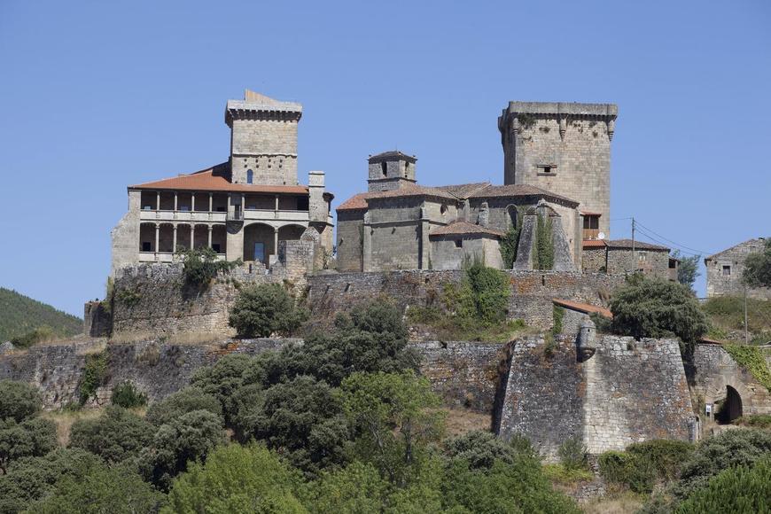 Place Parador Castillo de Monterrei