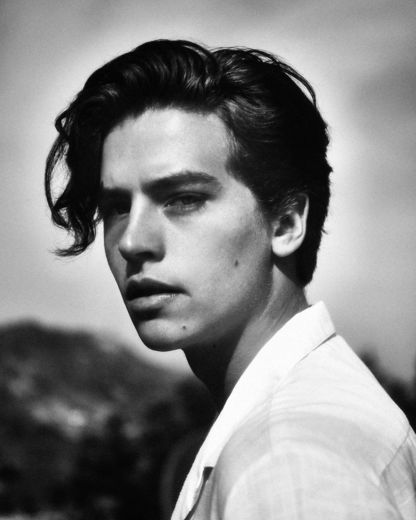 Cole Sprouse (@colesprouse) • Instagram photos and videos