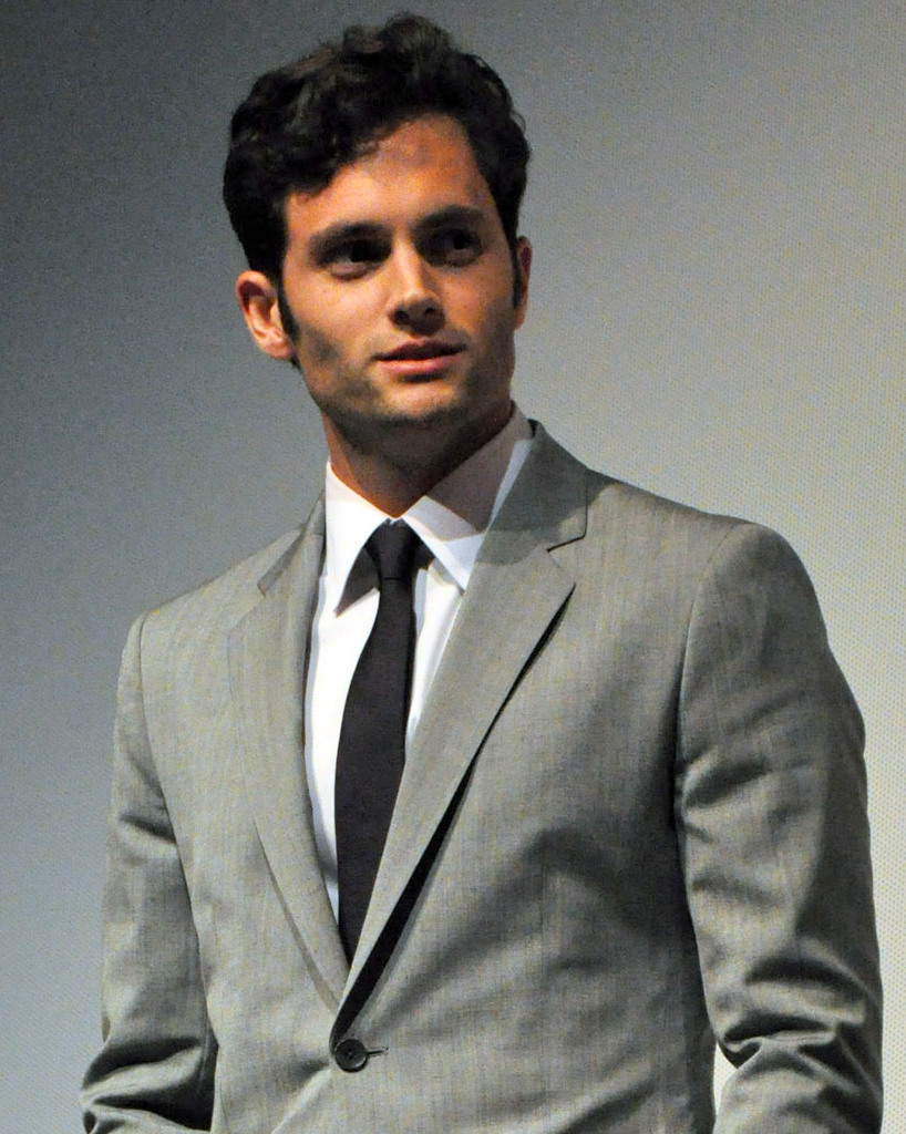 Fashion Penn Badgley (@pennbadgley) • Instagram photos and videos