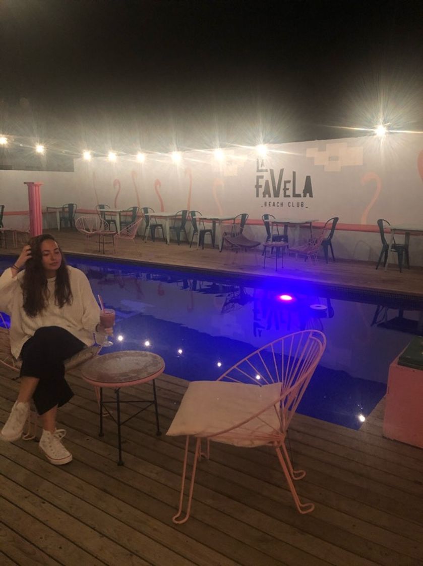 Restaurants La favela beach club 🦩 