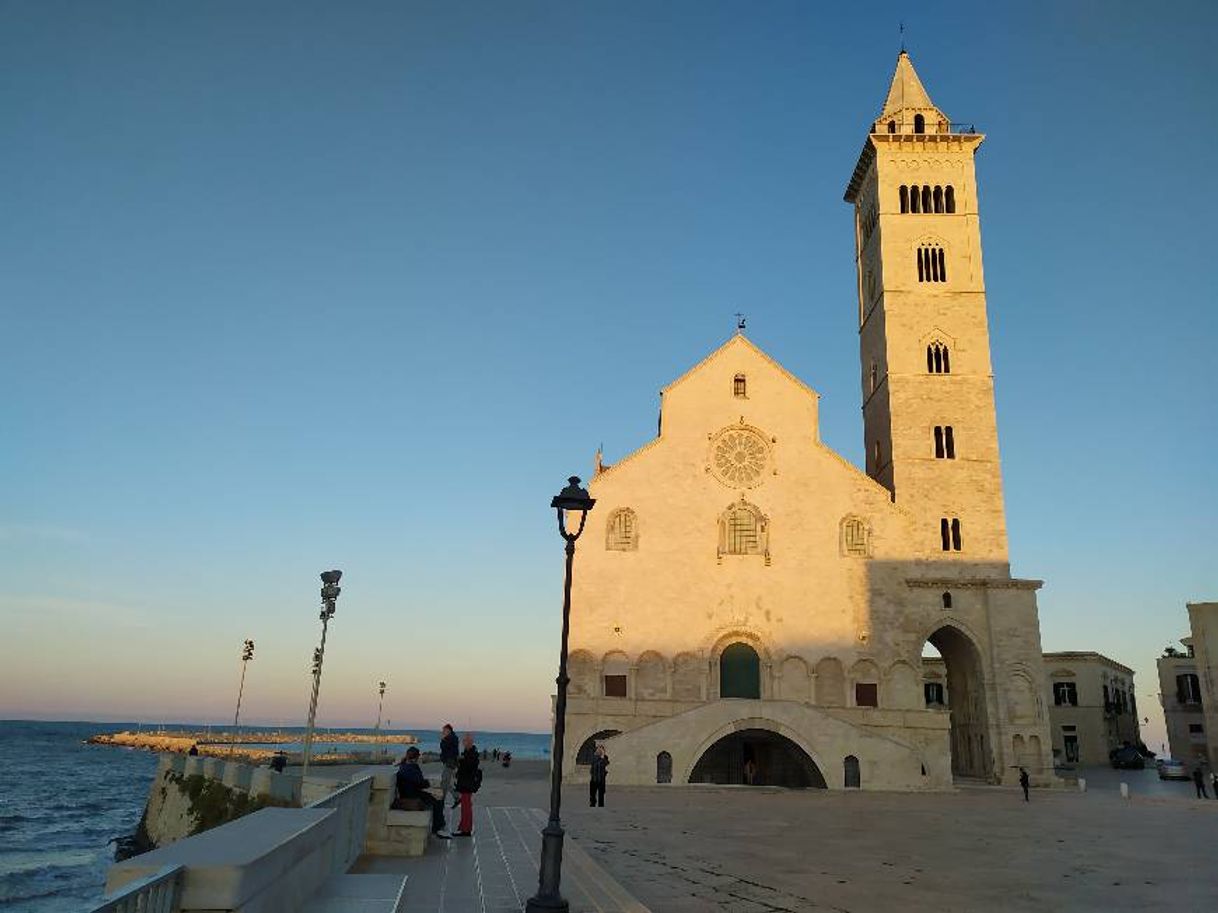 Lugar Trani