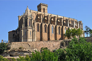 Place Basílica Santa Maria de la Seu de Manresa