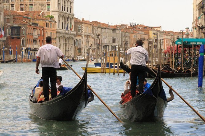 Place Gondola Rides