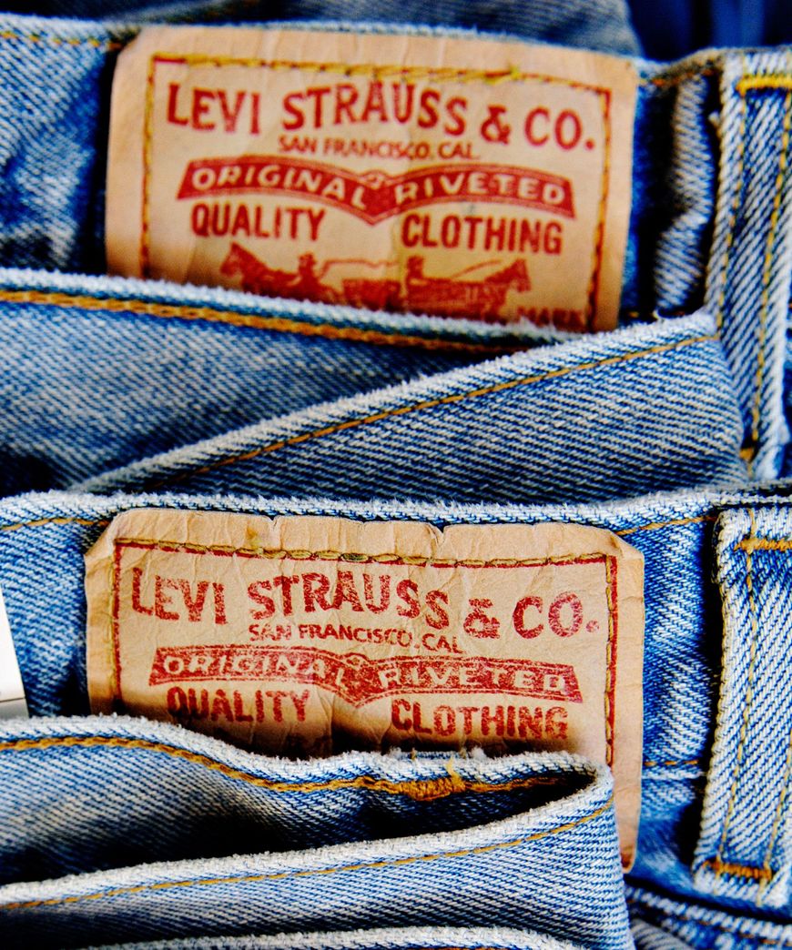 Social Levi Strauss & Co