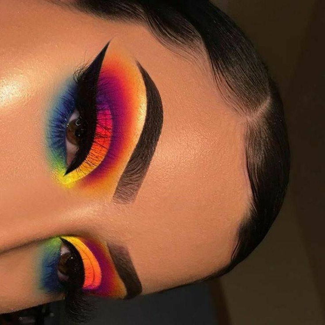 Bem colorida🦋