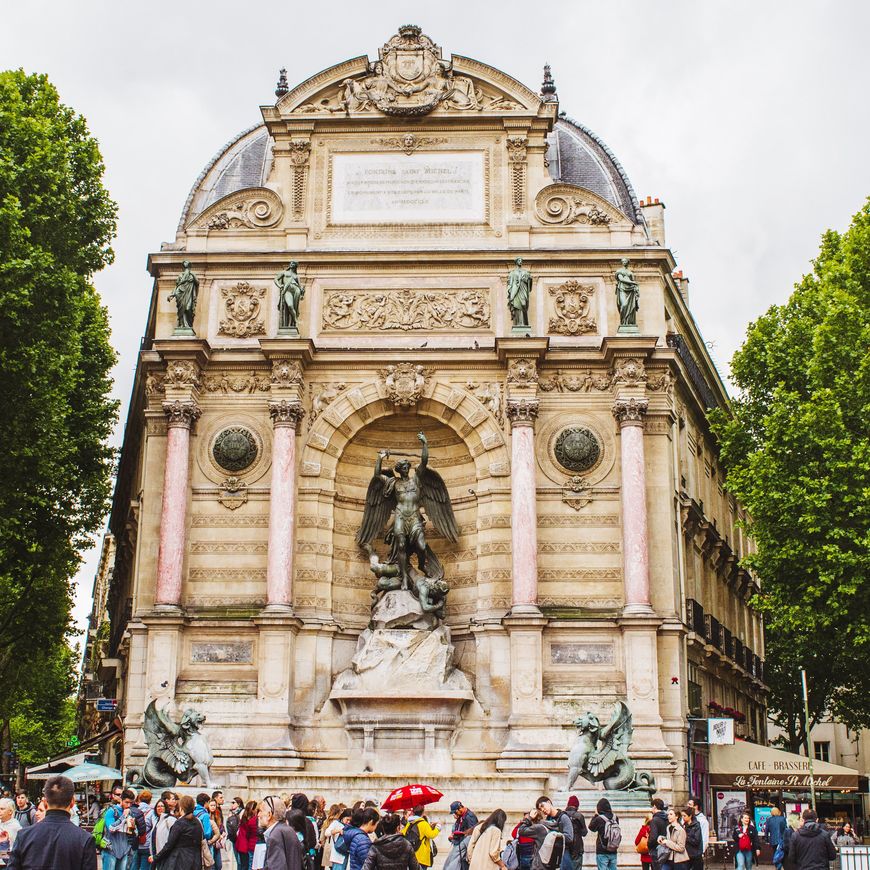 Place Saint Michel