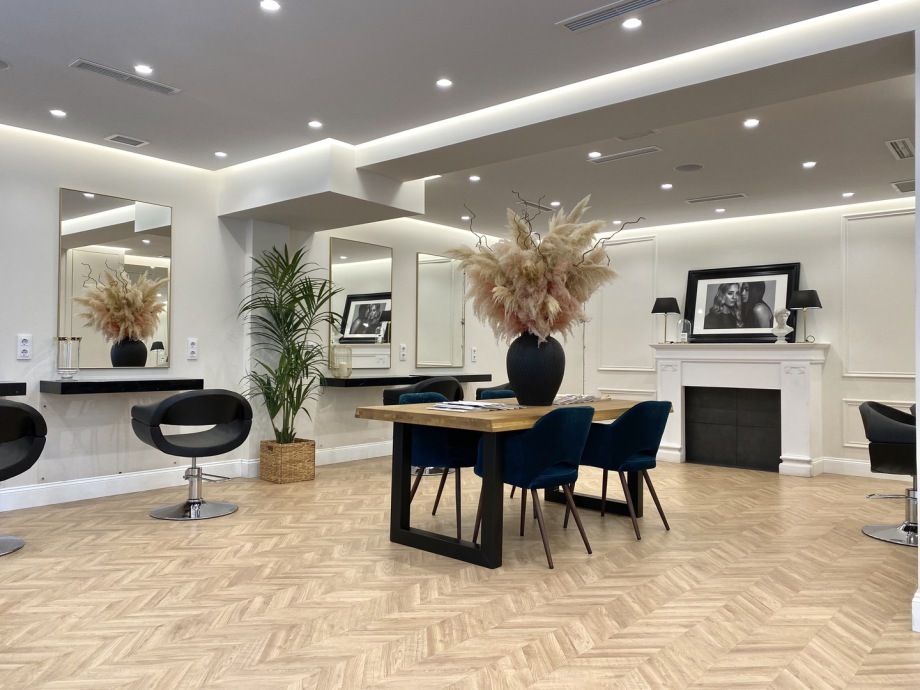 Place Hair by Sergio