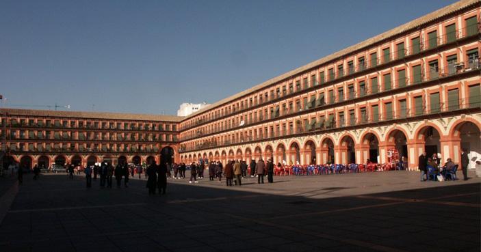 Place La Plaza de la Corredera