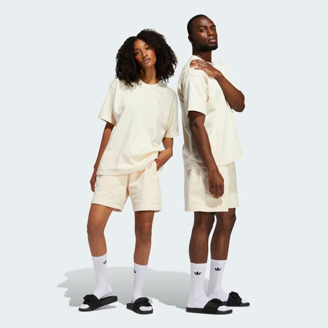 Fashion Shorts Pharrell Williams Basics (UNISEX) - Bege adidas | 