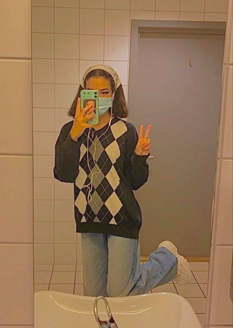 indie kid outfit look aesthetic