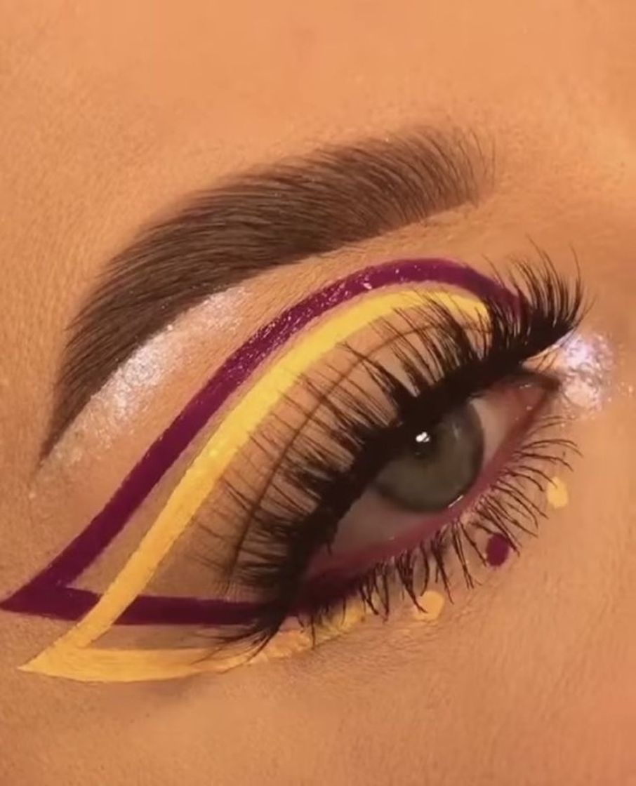 Social Delineado diferente💛❤️