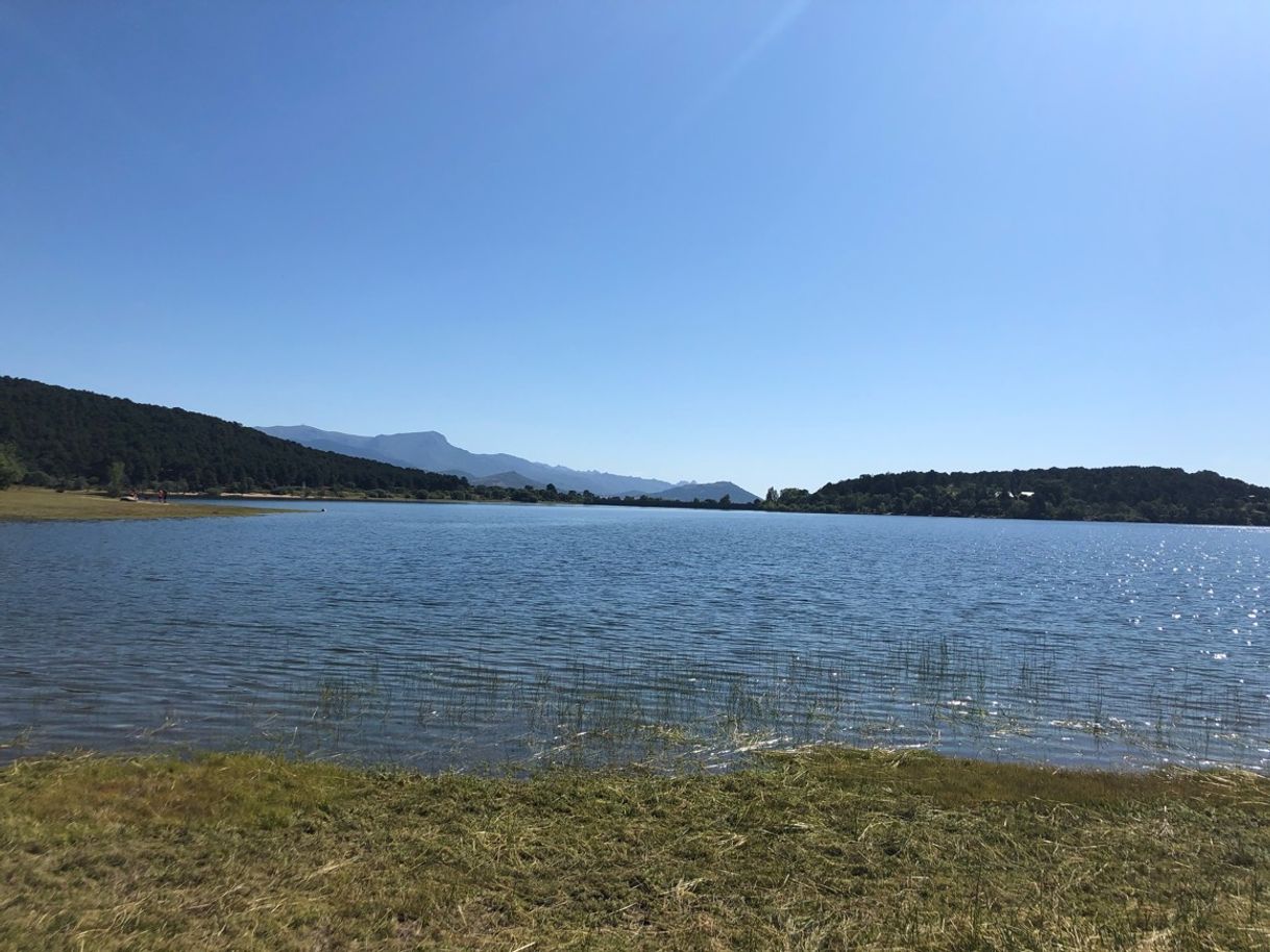 Lugar Embalse de la Jarosa