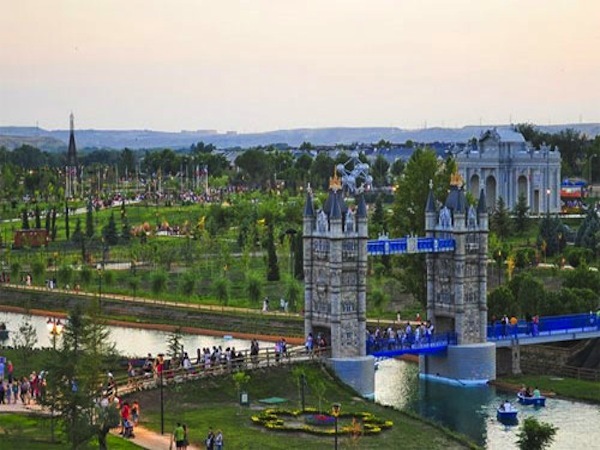 Place Parque Europa de Torrejón de Ardoz