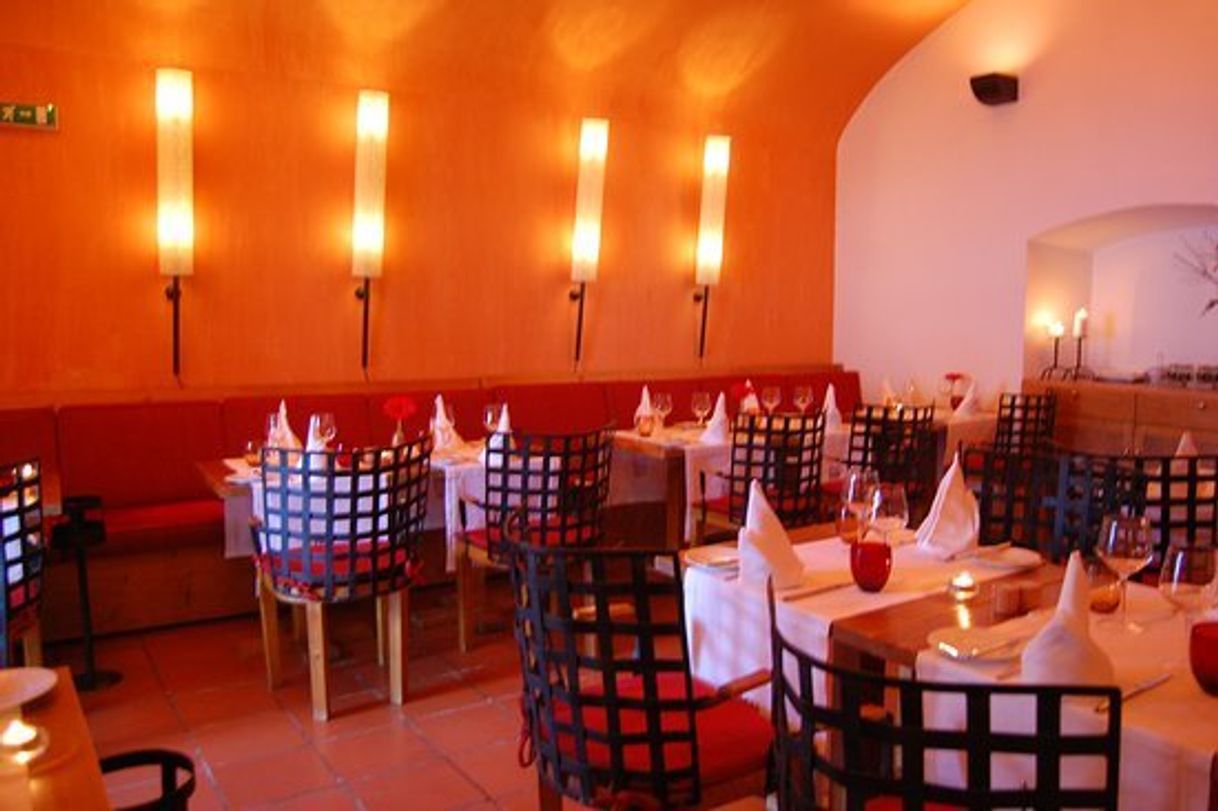 Restaurants A Cadeia Quinhentista | Old Gaol 16th Century