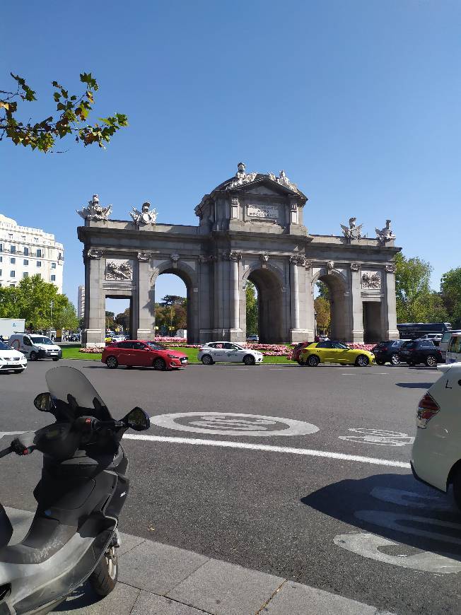 Lugar Puerta de Alcalá