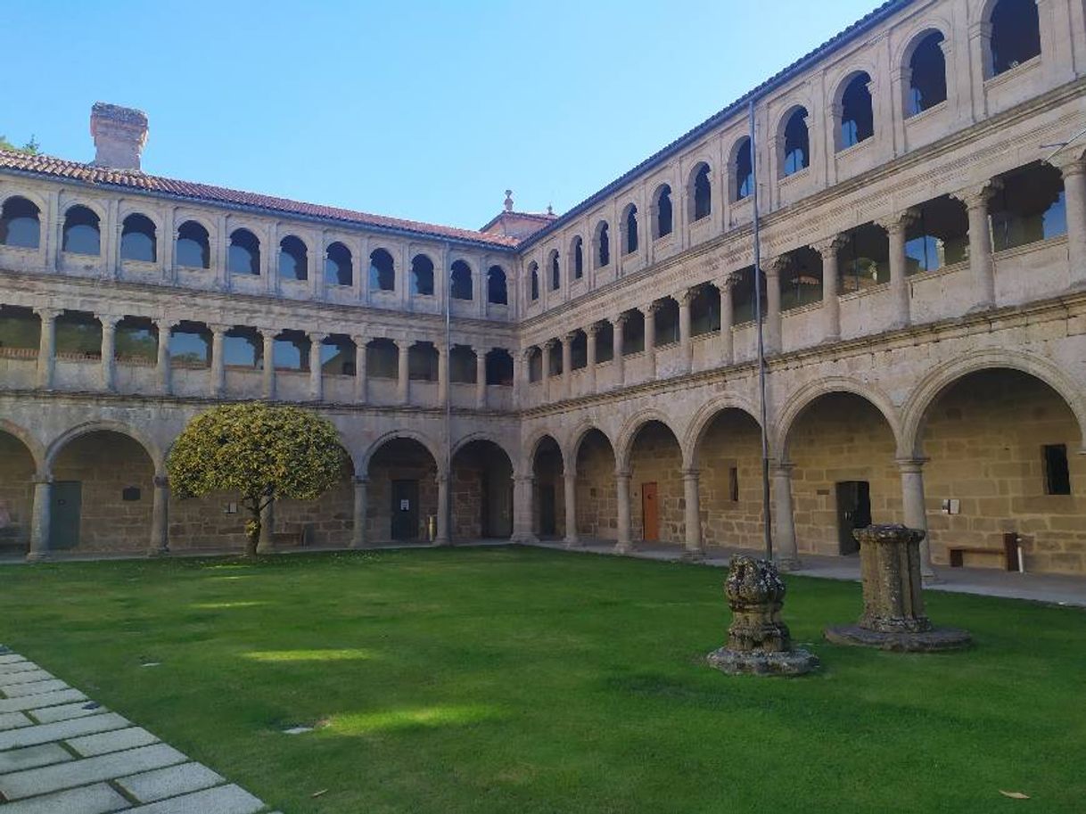 Lugar Parador de Santo Estevo