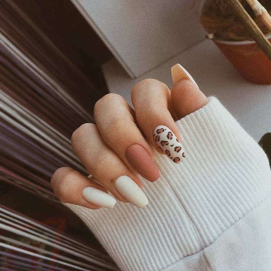 Fashion Unhas de onçinha 💅